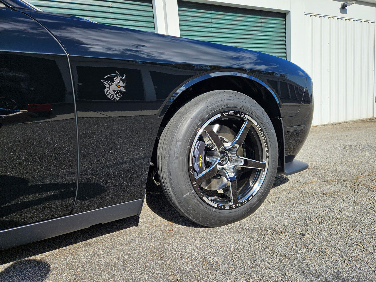 Weld Magnum 2.0 18x6 / 5x120 BP / 2.7in. BS Polished Wheel - Non-Beadlock