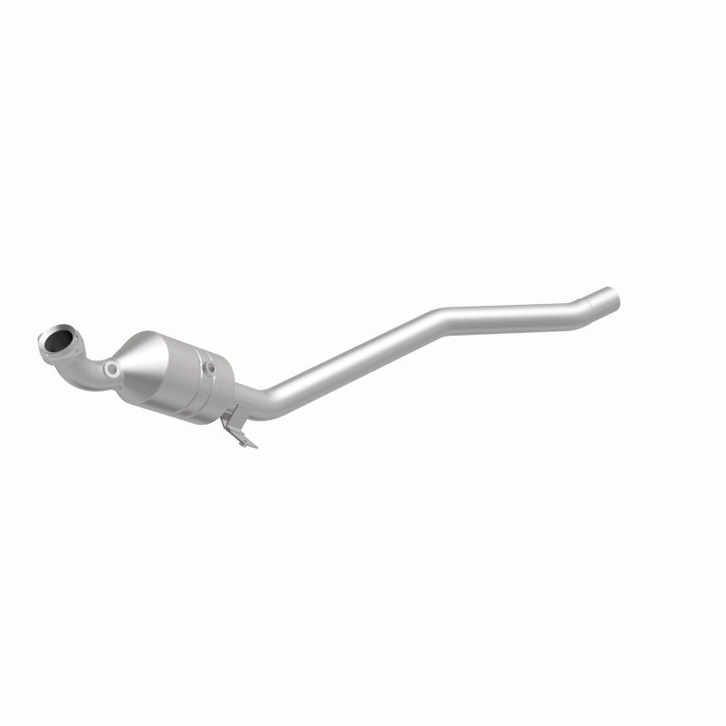 Magnaflow Conv DF 2006-2011 R350 3.5 L Underbody Magnaflow