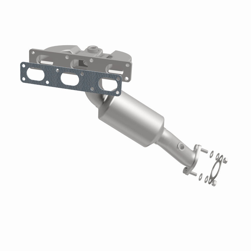 MagnaFlow Conv DF BMW 01-05 325 2.5L / 01-05 330 3.0L / 01-02 Z3 2.5L/3.0L California - Rear Magnaflow