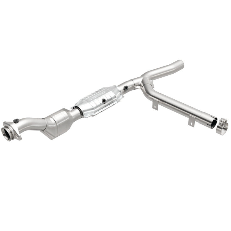 MagnaFlow Conv DF 97-98 Ford Trucks 4.6L Magnaflow