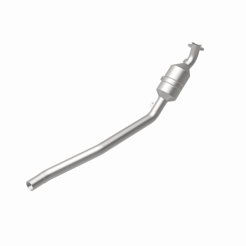 Magnaflow Conv DF 2006-2011 R350 3.5 L Underbody Magnaflow