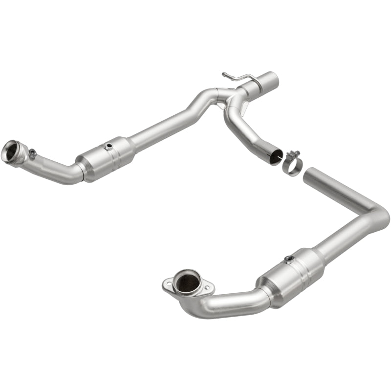Magnaflow Conv DF 2009-2012 E-150 5.4 L Underbody Magnaflow