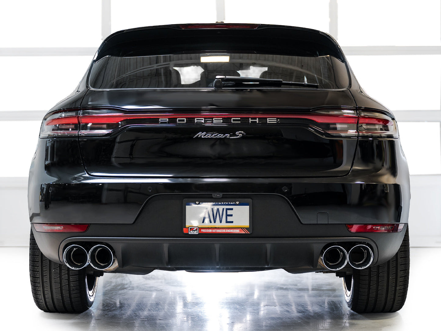 AWE Tuning 19-21 Porsche Macan 3.0T/2.9TT Touring Edition Catback Exhaust w/ Diamond Black Tips