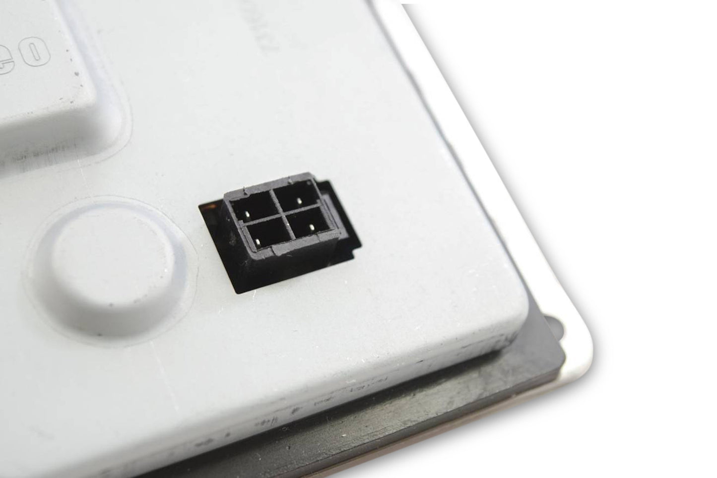 OE Replacement: Valeo LAD5GL