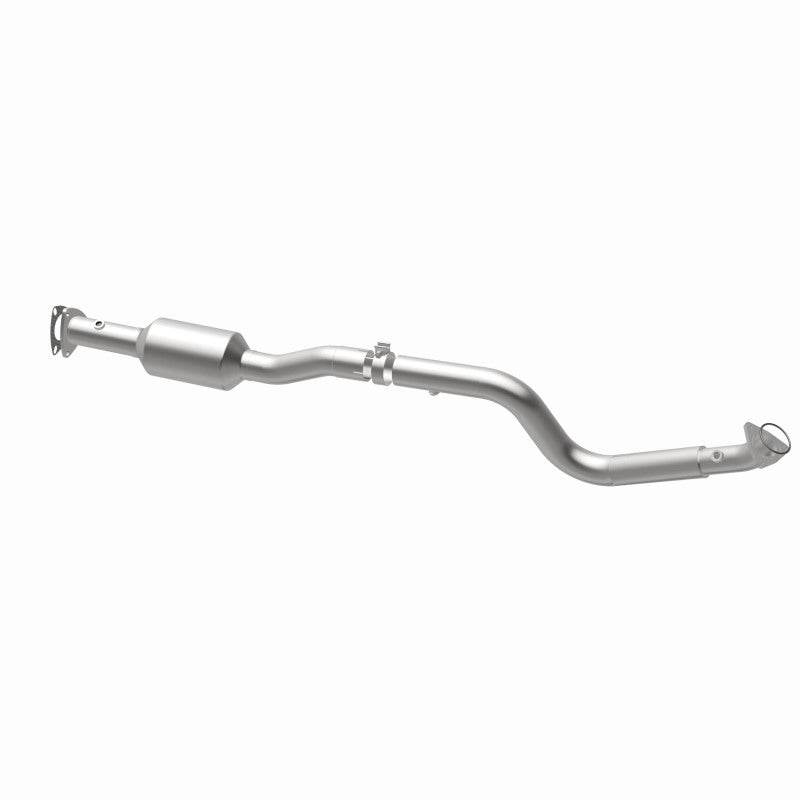 MagnaFlow 2009 Chevrolet Express 4500 V8 6.0L Right Underbody Catalytic Converter Magnaflow
