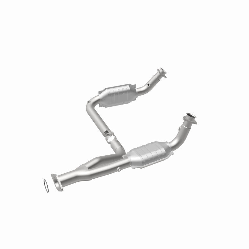 MagnaFlow Conv DF 07-09 Chevrolet/GMC Silverado/Sierra 2500 HD 6.0L Y-Pipe Assembly excludes Classic Magnaflow