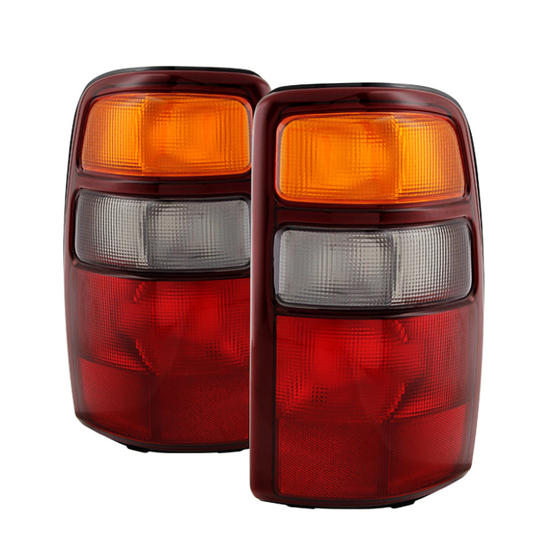 Xtune GMC Yukon 00-03 Tail Lights w/Out Black Rim OEM ALT-JH-CSUB00-OE-RAC SPYDER