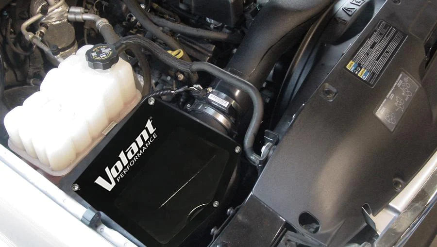 Volant Closed Box Air Intake For 2001-2007 GMC Sierra / Yukon / Chevy Silverado / Avalanche / Suburbaban 2500-3500 8.1L V8- 15981 Volant