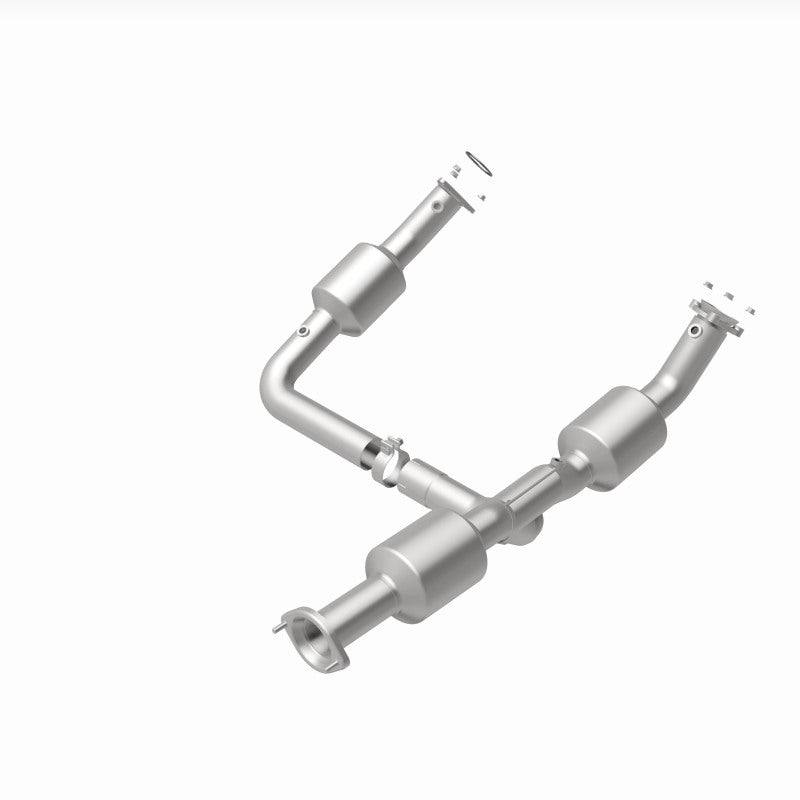 Magnaflow 18-20 Chevrolet Express 2500 Single Underbody 4.3L Direct Fit Catalytic Converter Magnaflow