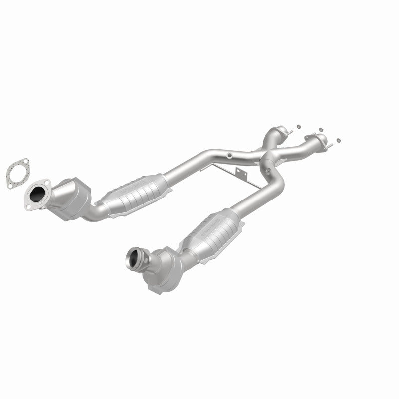 Magnaflow Conv DF 96-98 4.6L *California* Magnaflow