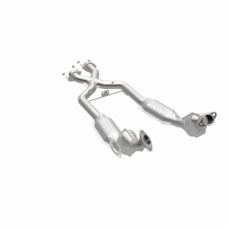 Magnaflow Conv DF 96-98 4.6L *California* Magnaflow