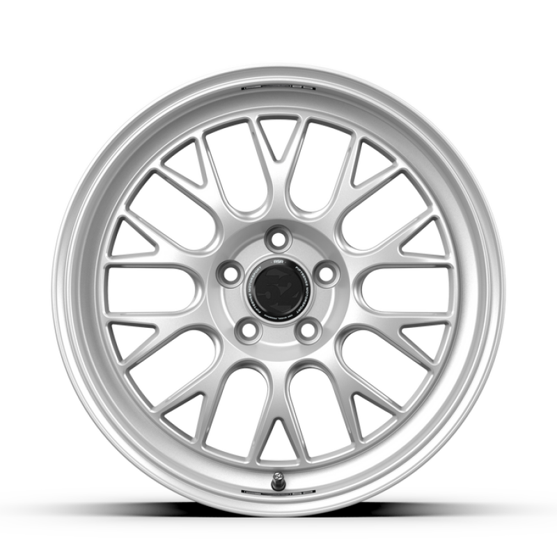 fifteen52 Holeshot RSR 18x8.5 5x112 42mm ET 57.1mm Center Bore Radiant Silver fifteen52