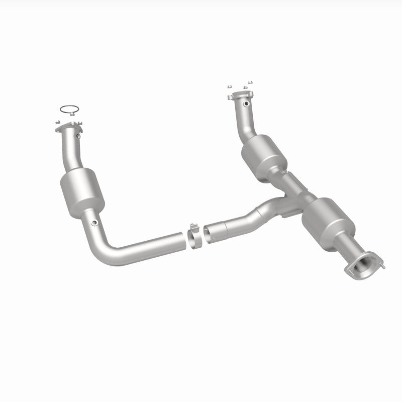 Magnaflow 18-20 Chevrolet Express 2500 Single Underbody 4.3L Direct Fit Catalytic Converter Magnaflow