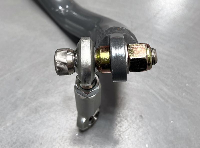 Endlink, Front and Rear, C5/C6 Corvette | Progress Technology 67.50.0480