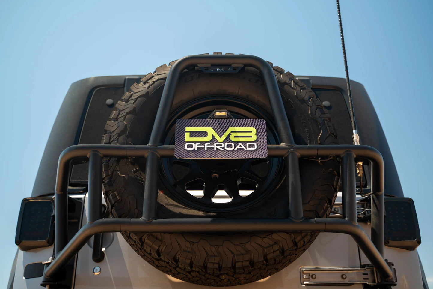 DV8 07-18 Jeep Wrangler JK Body Mounted Tire Carrier   TCJK-14