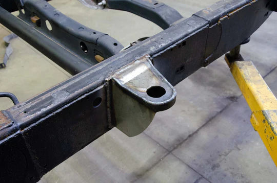 Rust Buster Center Cab Mount for 2011-2019 GM HD - Right - RB7832R