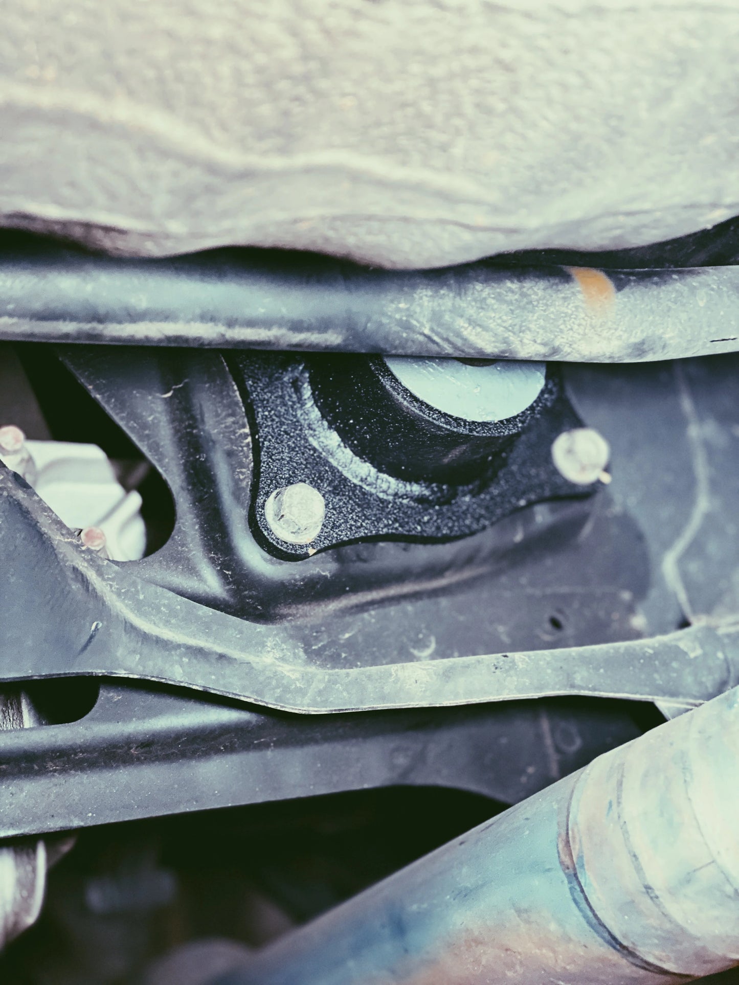 Innovative 90750-85A  00-09 S2000 REPLACEMENT MOUNT KIT (F-SERIES/MANUAL) Innovative Mounts