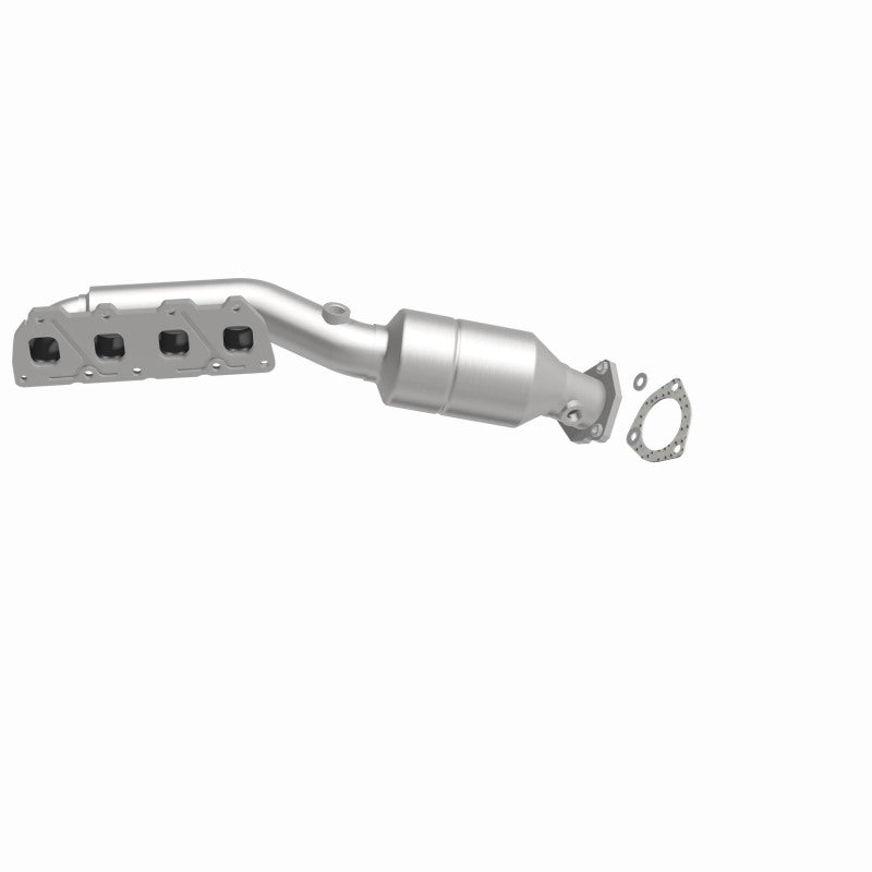 MagnaFlow Conv DF 02-04 VW Passat 4.0L Magnaflow