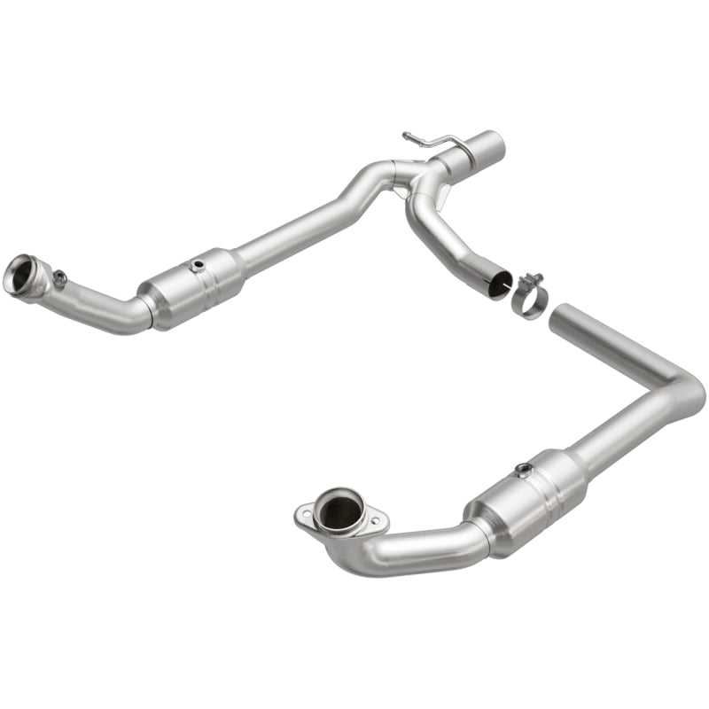 Magnaflow Conv DF 2009-2012 E-150 5.4 L Underbody Magnaflow
