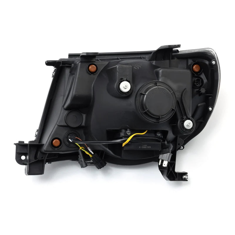 AlphaRex PRO-Series Projector Headlights – Fits 2005–2011 Toyota Tacoma | Part #880738