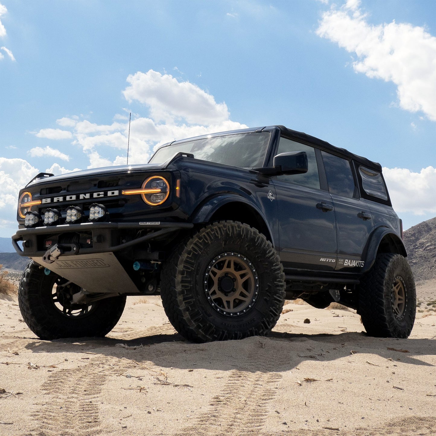 AlphaRex 21-23 Ford Bronco /22-23 Ford Bronco Raptor NOVA-Series LED Projector Headlights Alpha-black - 880259 AlphaRex