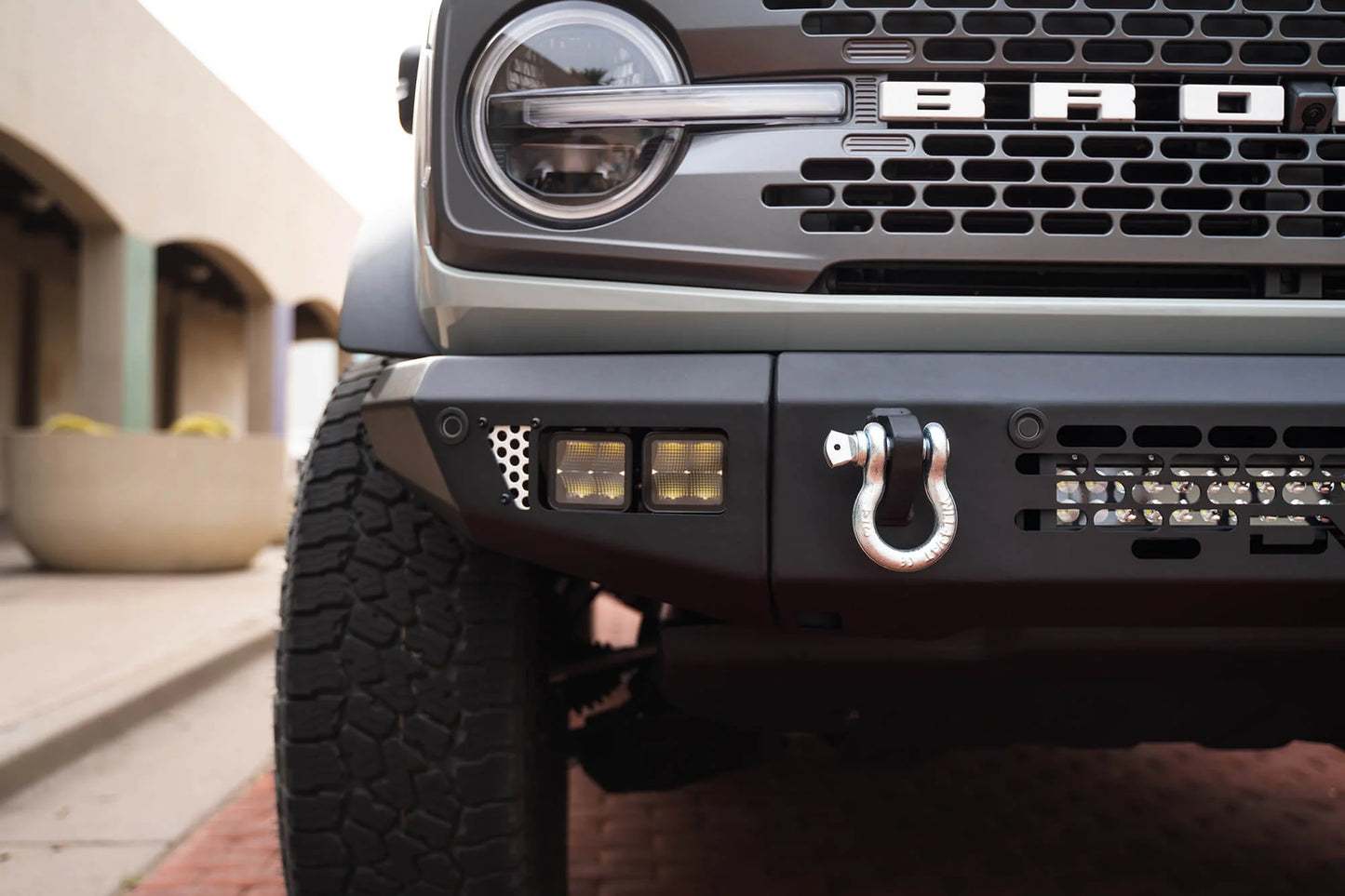 DV8 Offroad 2021+ 2024 Ford Bronco Bumper- Accommodates 20in Dual Row Light Bar & (4) 3in Pod Light Mount  FBBR-03