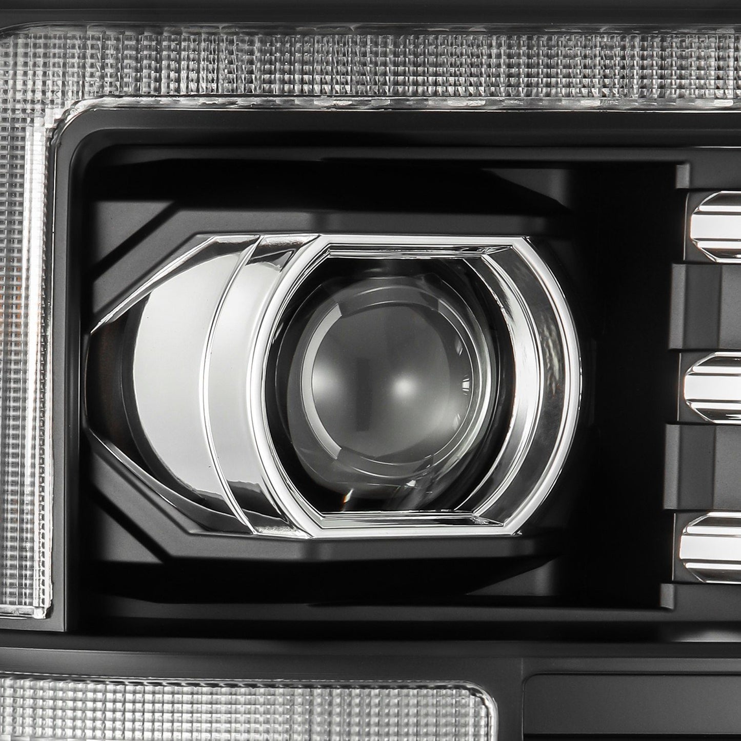 AlphaRex 880312 08-10 Ford Super Duty/Excursion LUXX-Series LED Projector Headlights Black - 880312
