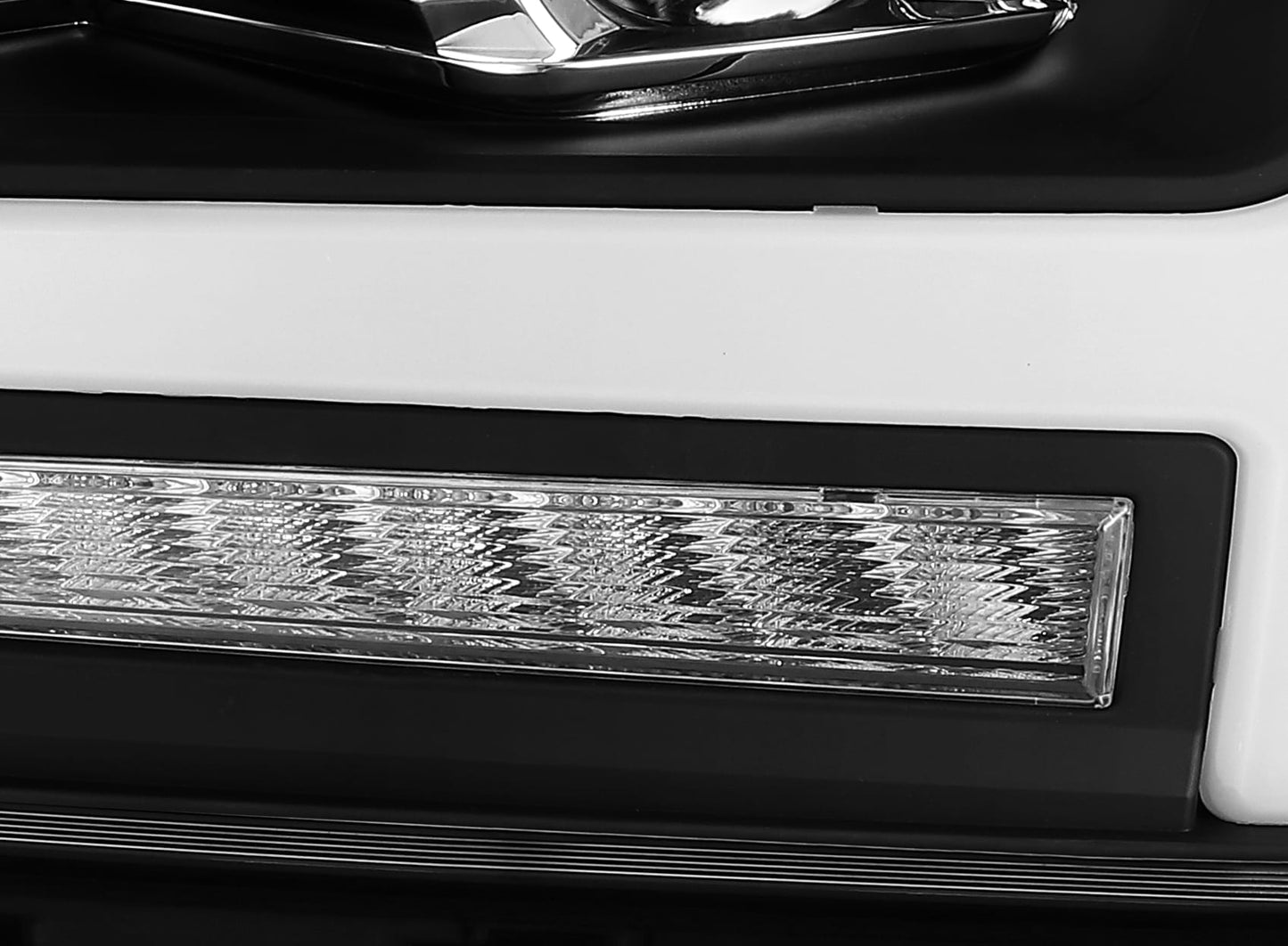 AlphaRex 19-23 Ram 1500 PRO-Series Halogen Projector Headlights Jet Black - 880513 AlphaRex