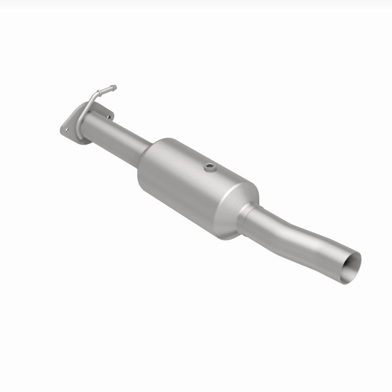 MagnaFlow 09-10 Ford F-550 Super Duty V10 6.8L Rear Underbody Direct Fit Catalytic Converter Magnaflow