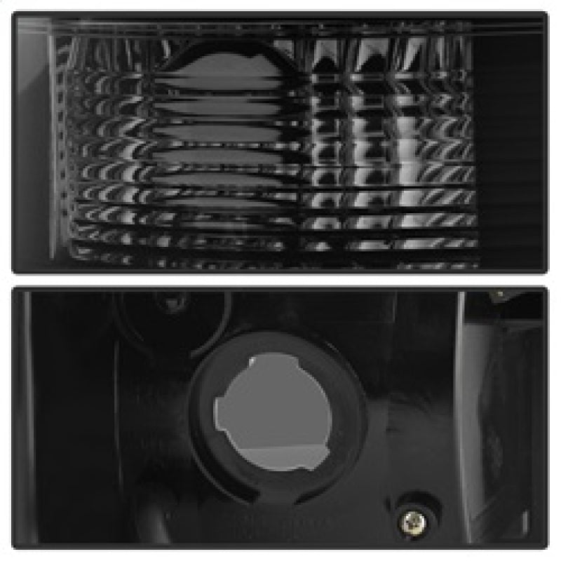 Spyder 07-13 Silverado (Will Not Work w/2010 921 Bulb)V3 Tail Lights Blk Smk ALT-YD-CS07V3-LBLED-BSM SPYDER