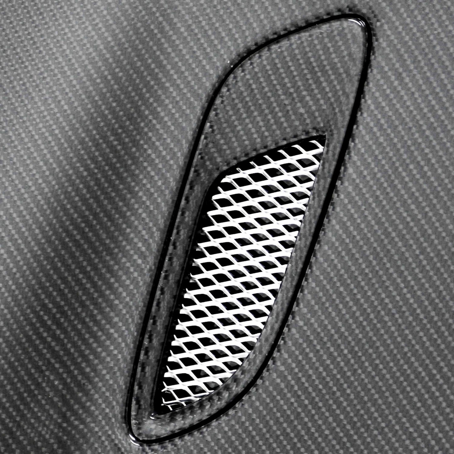 Seibon HD0708BMWE92M3-OE OEM-Style Carbon Fiber Hood for 2008–2013 BMW E92 M3