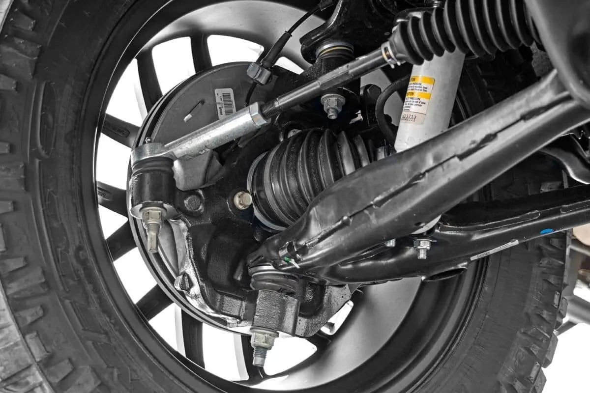 Rough Country 3.5 Inch Lift Kit Silverado & Sierra 150https://admin.shopify.com/store/eliteracefab-com/products/new0 12130 Rough Country