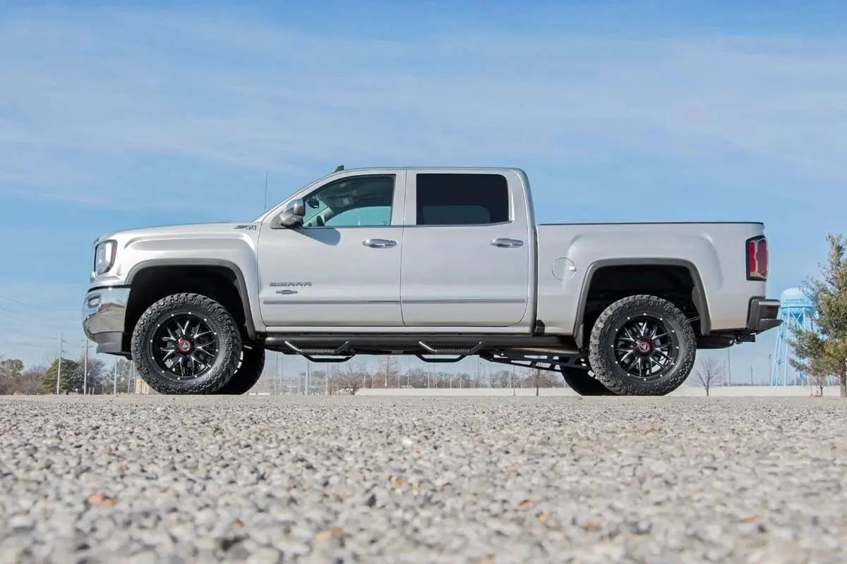 Rough Country 3.5 Inch Lift Kit 14-19 Silverado & Sierra 12132 Rough Country