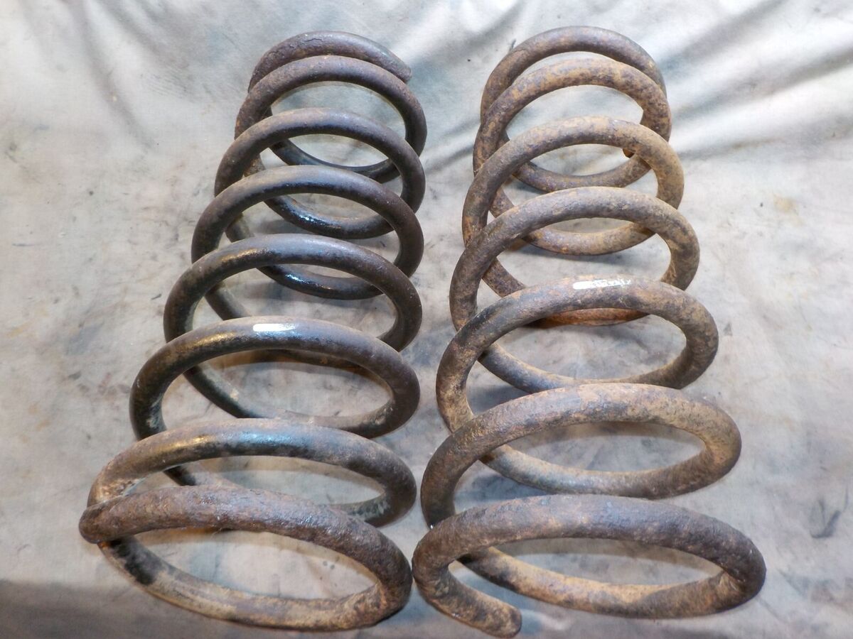 MaxTrac 14-23 Dodge RAM 2500 2.5in F&R Fox 2.0 Performance Series Shocks