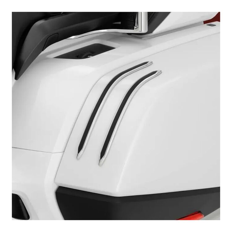 Show Chrome Gt Saddlebag Scuff Strips