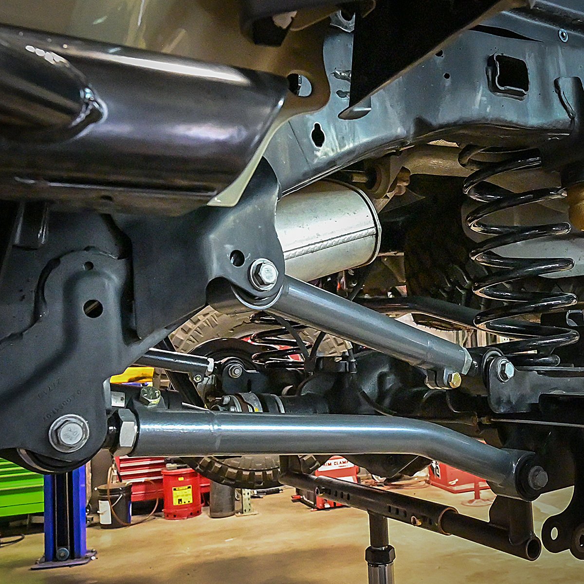 JKS Manufacturing 20-23 Jeep Gladiator JT Rear Adjustable Lower Control Arm Kit