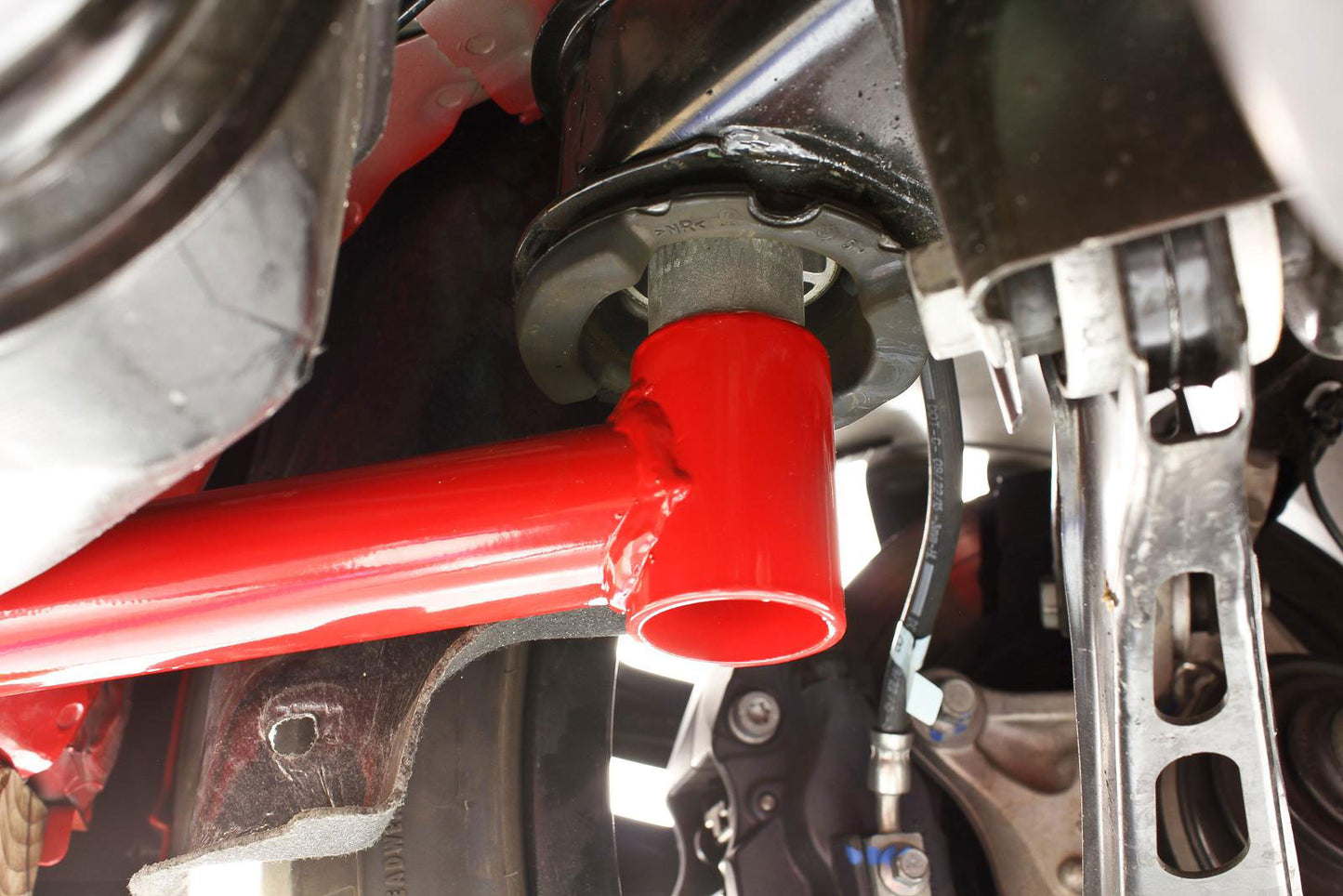 BMR CHASSIS BRACE FRONT OF REAR CRADLE RED (2016+ CAMARO) - eliteracefab.com