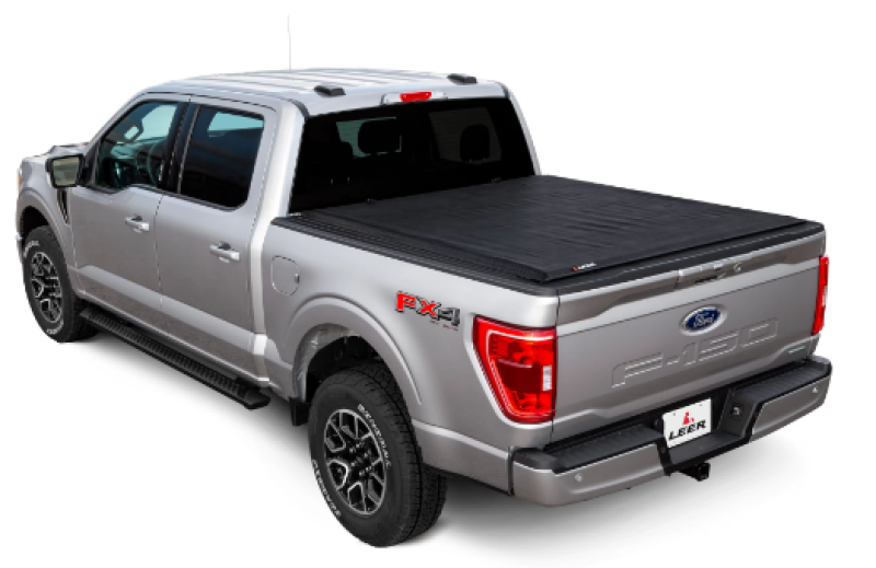 LEER SR250 Soft Roll-Up Tonneau Cover 2016-24 Titan 5.5-ft Short Bed - 610115
