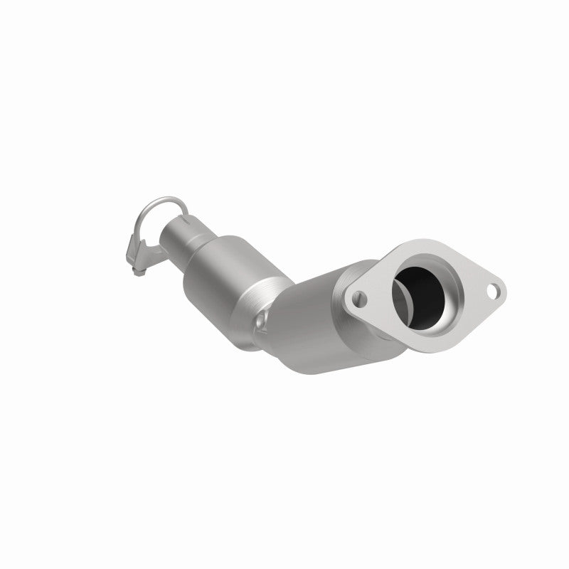 Magnaflow Conv DF 2010-2015 Prius L4 1.8 OEM Underbody Magnaflow