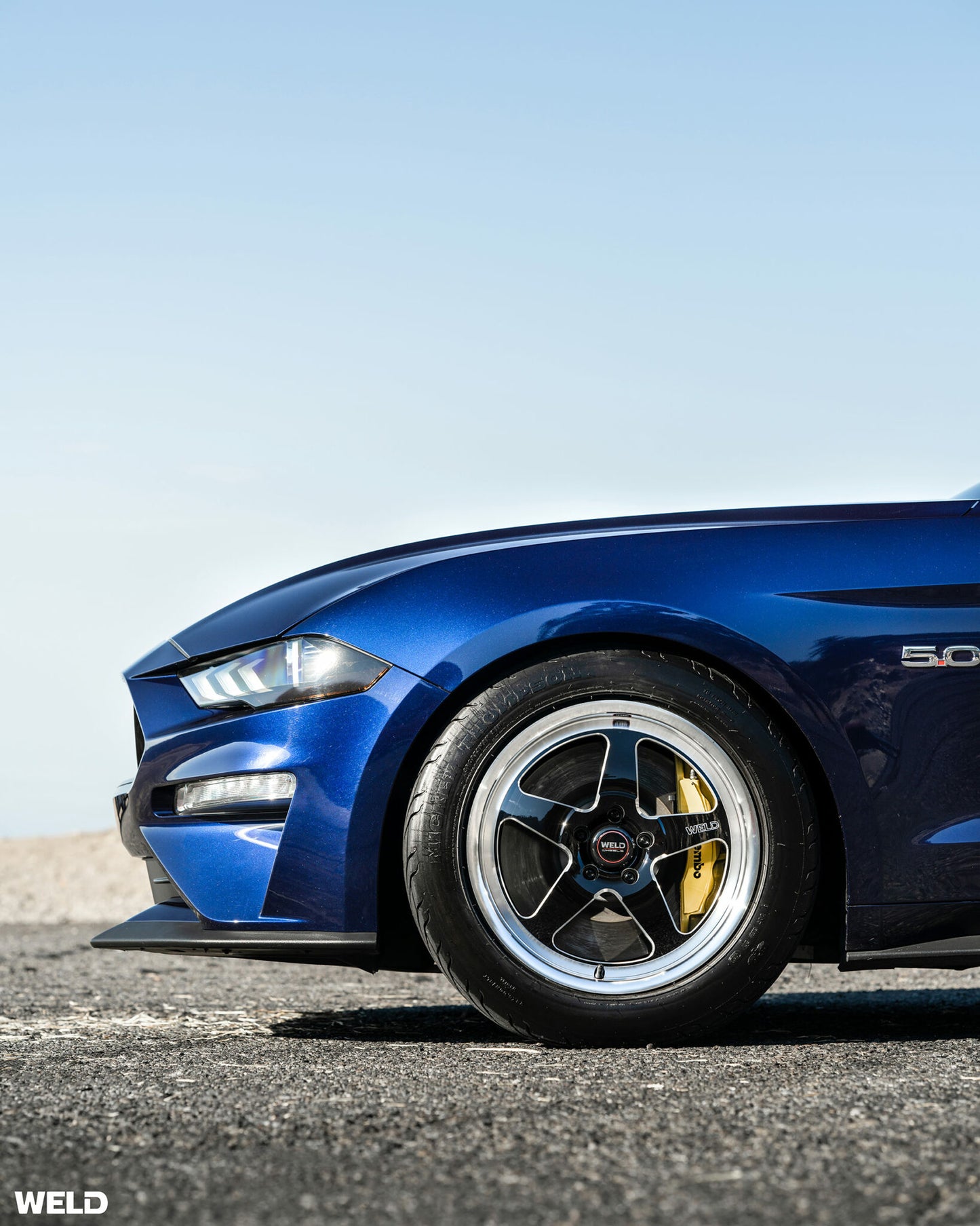 Weld S904 17x10 Ventura Beadlock 5x114.3 ET00 BS5.50 Gloss BLK MIL DIA 78.1 - eliteracefab.com