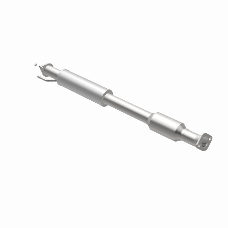 Magnaflow 2015 Sedona 3.3 Underbody Direct Fit Converter Magnaflow