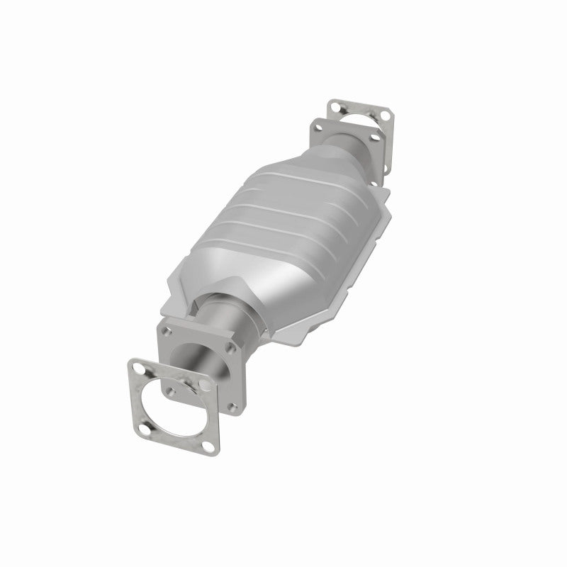 MagnaFlow California Converter Direct Fit 75-82 Chevrolet LUV 1.8L / 86-91 Isuzu Trooper 2.3L Magnaflow