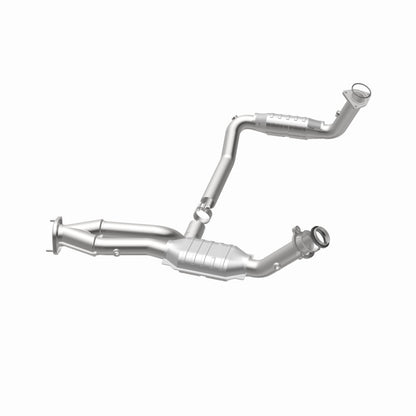 MagnaFlow Conv DF 02-06 Cadillac Truck. 8 5.3L Dual Conv. Y-Pipe Assy 2wd/Chevy Truck 99-07 Magnaflow