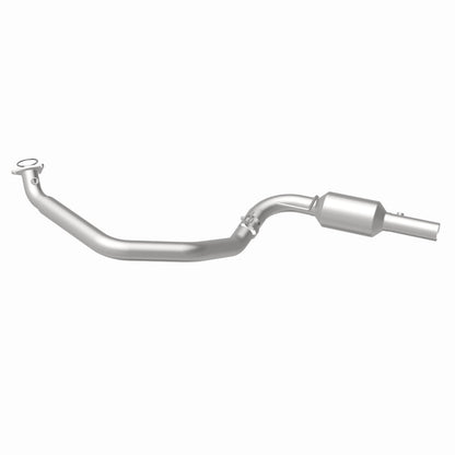 MagnaFlow 2009 Chevrolet Express 4500 V8 6.0L Left Underbody Catalytic Converter Magnaflow