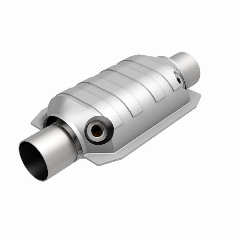 MagnaFlow Conv Univ 2.25 W/Dual O2 Boss Magnaflow