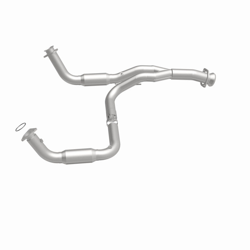 Magnaflow 07-10 GMC Sierra 2500 HD 6.0L Direct Fit Converter Magnaflow