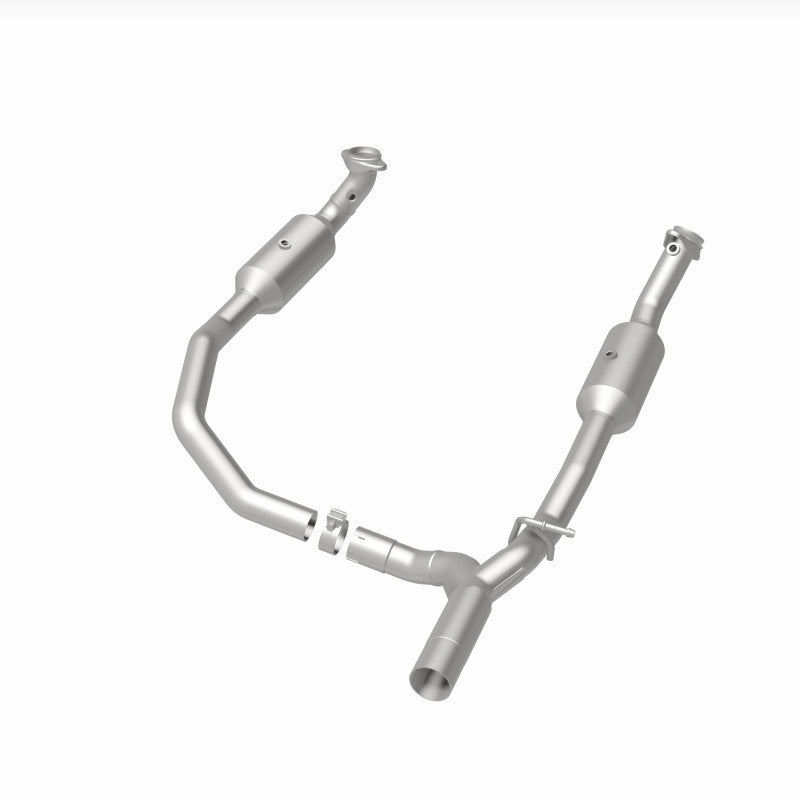 Magnaflow 17-18 Ford E-350 6.8L Direct Fit Converter Magnaflow