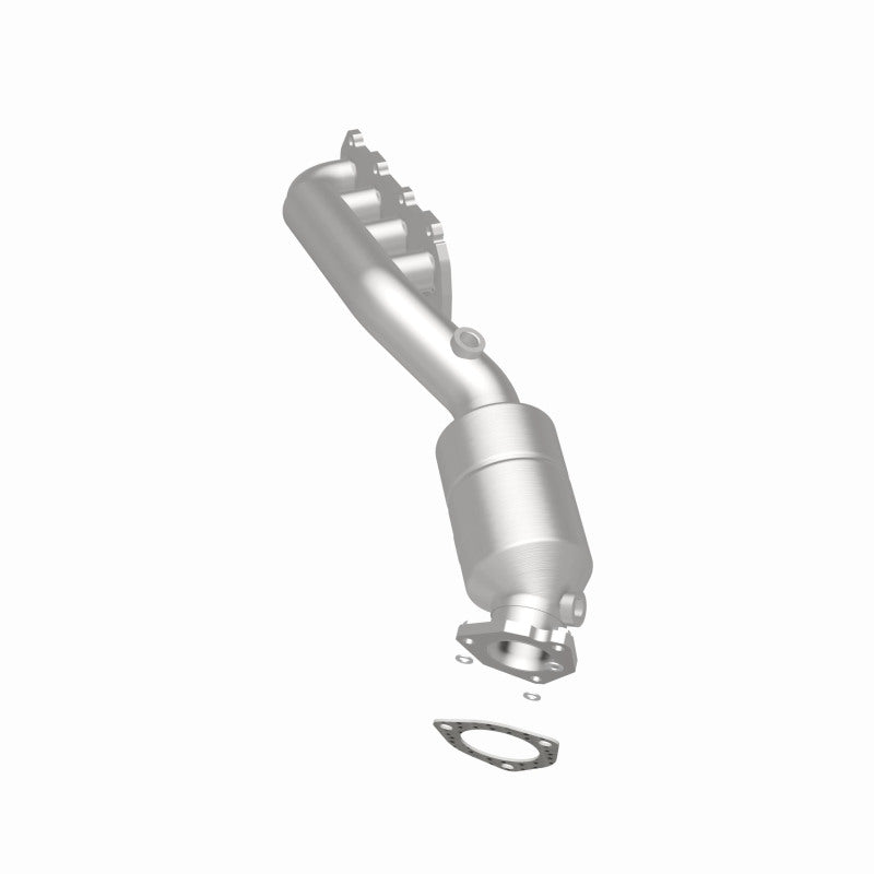 MagnaFlow Conv DF 02-04 VW Passat 4.0L Magnaflow
