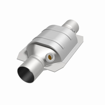 MagnaFlow Conv Univ 2.25 W/Dual O2 Boss Magnaflow