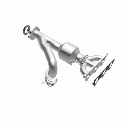 MagnaFlow Conv DF 04-05 Mitsu Endeavor 3.8L Magnaflow